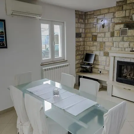 Apartment Mile - Modernly Equipped