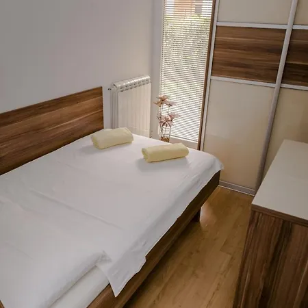 Mile - Modernly Equipped Apartment Umag
